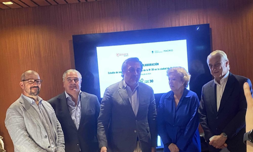 Madrid Calle 30 y la Cámara de Comercio firman un convenio para realizar un estudio del impacto socioeconómico de la M-30